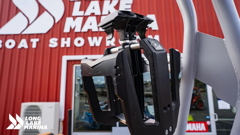 Slide: The Image of Nautique GS20 2023 - 24