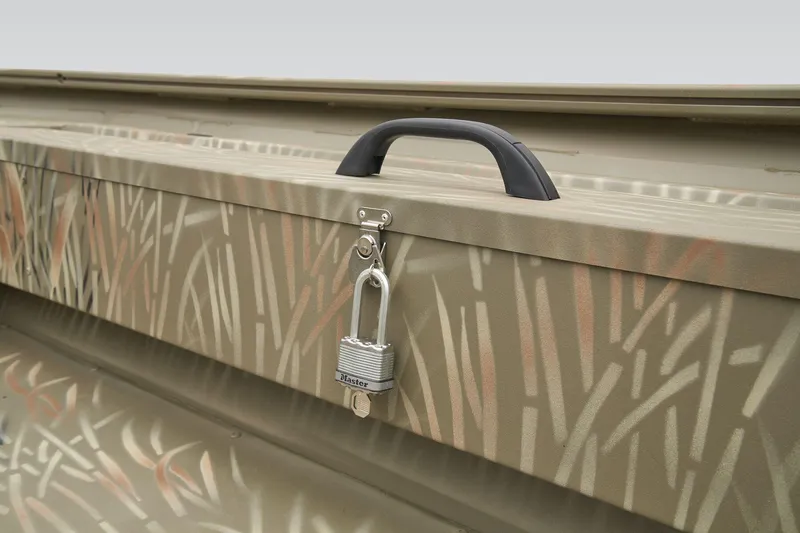 Slide: The Image of Tracker Grizzly 1654 T Sportsman - 29