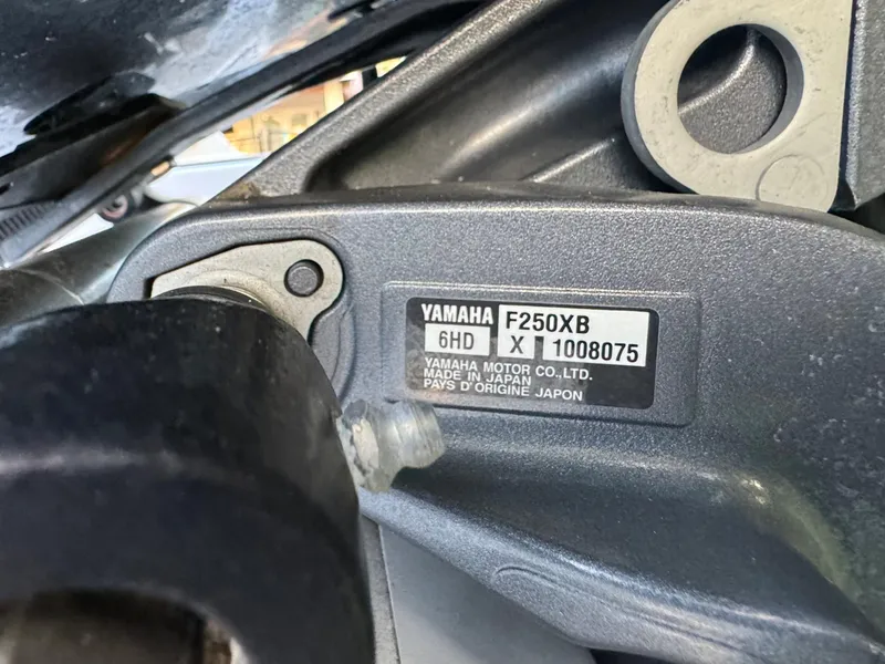 Slide: The Image of Sea Fox 248 Commander 2022 - 50