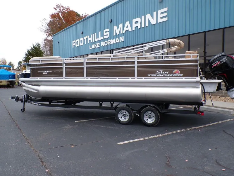 The Image of 2024 Sun Tracker SportFish™ 22 DLX pontoon boat at Foothills Marine, Lake Norman. - 1