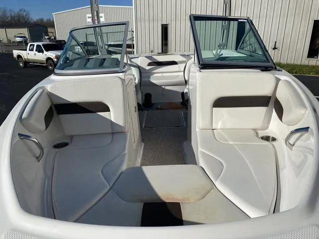 Slide: The Image of Chaparral H20 2012 - 10