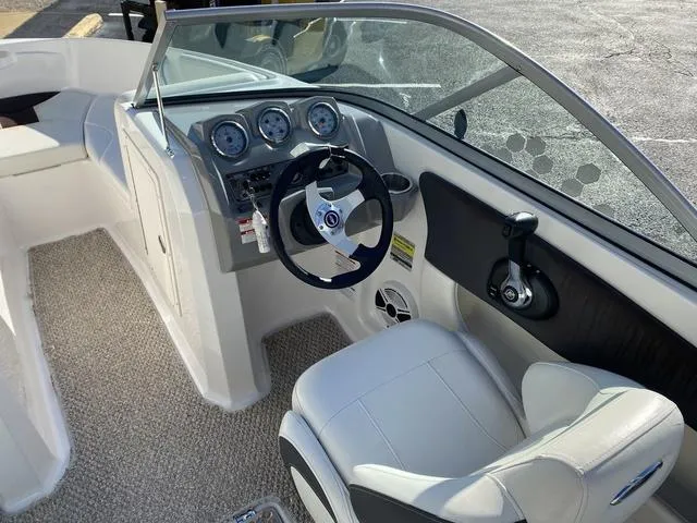 Slide: The Image of Chaparral H20 2012 - 15