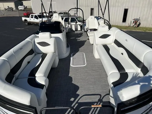 Slide: The Image of JC Manufacturing Neptoon 25 TT Sport HTH 2023 - 8