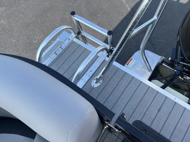 Slide: The Image of Landau IB 232 2023 - 13