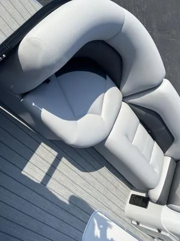 Slide: The Image of Landau IB 232 2023 - 6