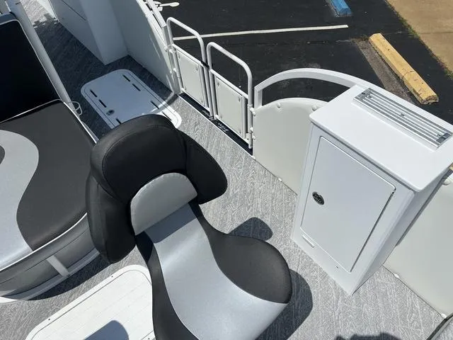 Slide: The Image of JC Manufacturing Sportangler 26 TT HTH 2024 - 12