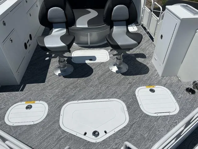 Slide: The Image of JC Manufacturing Sportangler 26 TT HTH 2024 - 7