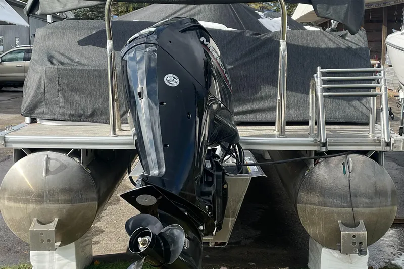 Slide: The Image of 2022 Berkshire 22CL2LE25 pontoon boat with outboard motor, rear view. - 6