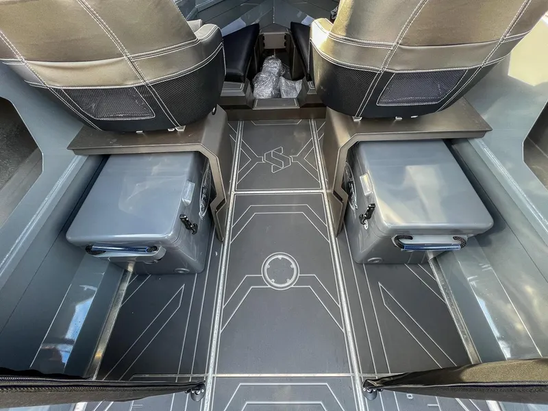 Slide: The Image of Stabi-Craft 2050 Supercab 2026 - 12