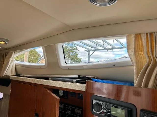 Slide: The Image of Regal 3060 Window Express 2010 - 51