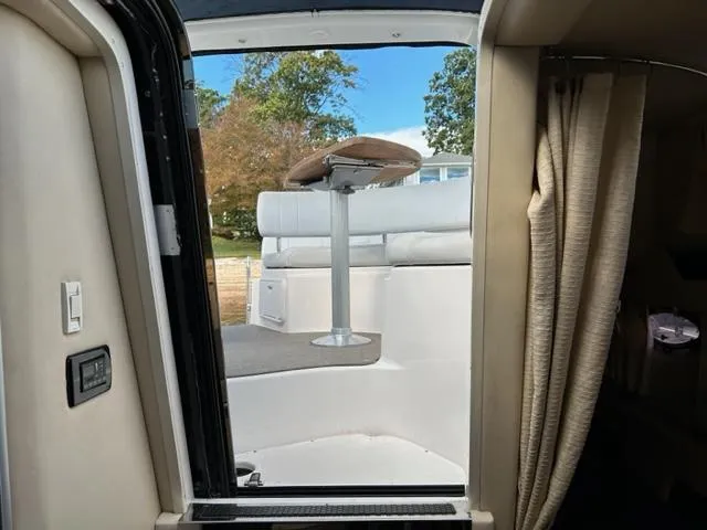 Slide: The Image of Regal 3060 Window Express 2010 - 57