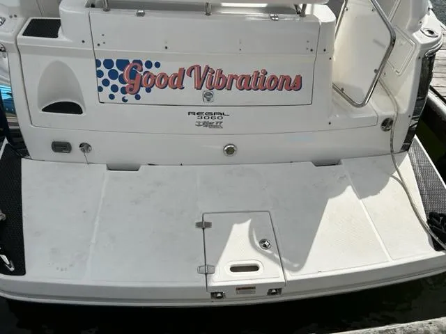 Slide: The Image of Regal 3060 Window Express 2010 - 63