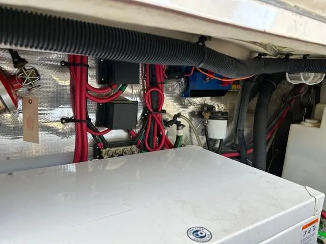 Slide: The Image of Regal 3060 Window Express 2010 - 80