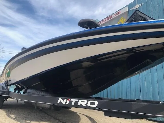 Slide: The Image of 2022 Nitro Z21 XL boat on trailer, side view. - 2