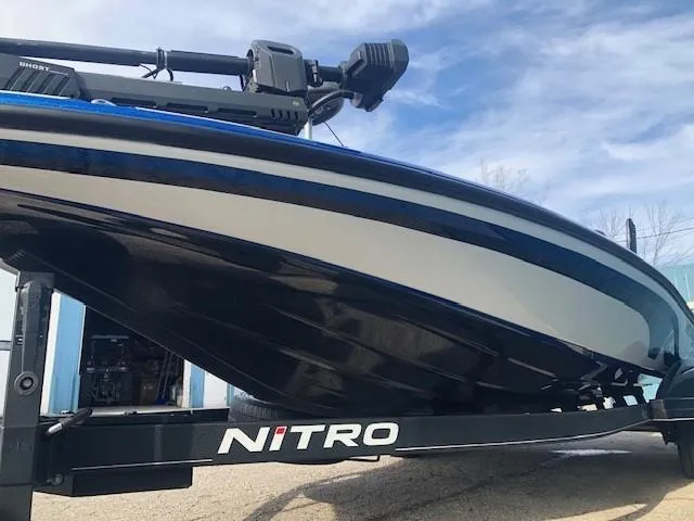 Slide: The Image of 2022 Nitro Z21 XL boat on trailer, close-up view. - 3