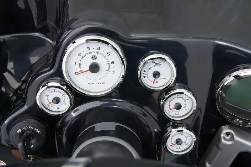 Slide: The Image of Nitro ZV19 Sport Pro - 32