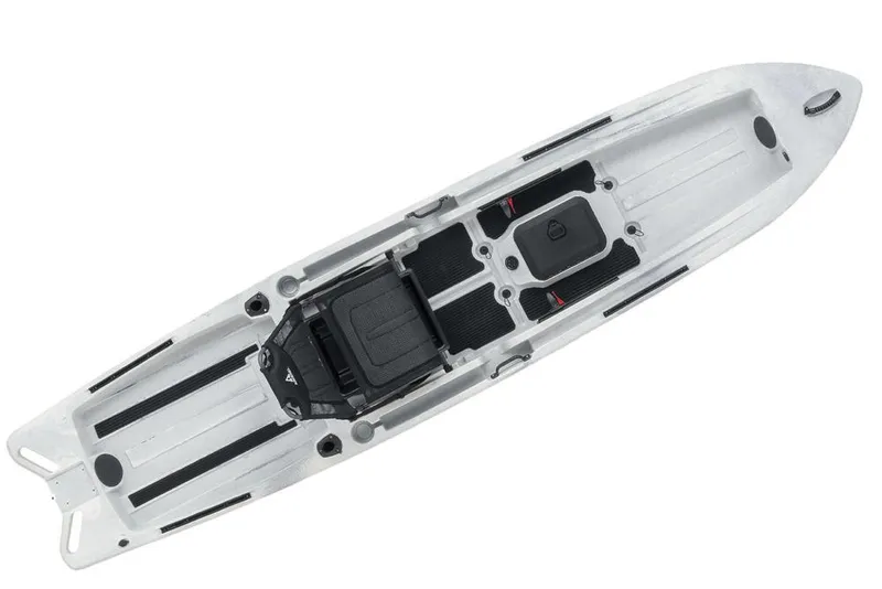 Slide: The Image of Ascend 128X Yak-Power Sit-On - White/Black 2021 - 4