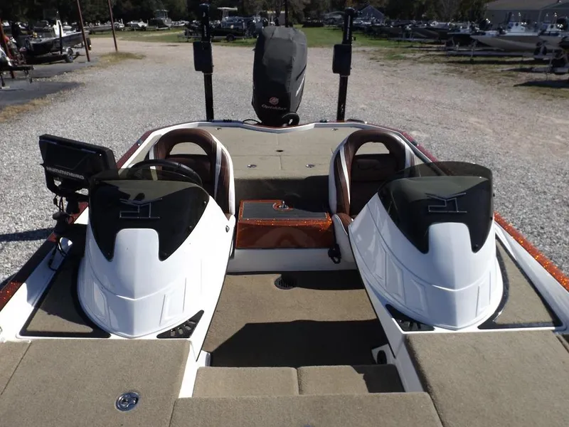 Slide: The Image of Legend V21 2017 model boat with dual consoles and seating. - 13