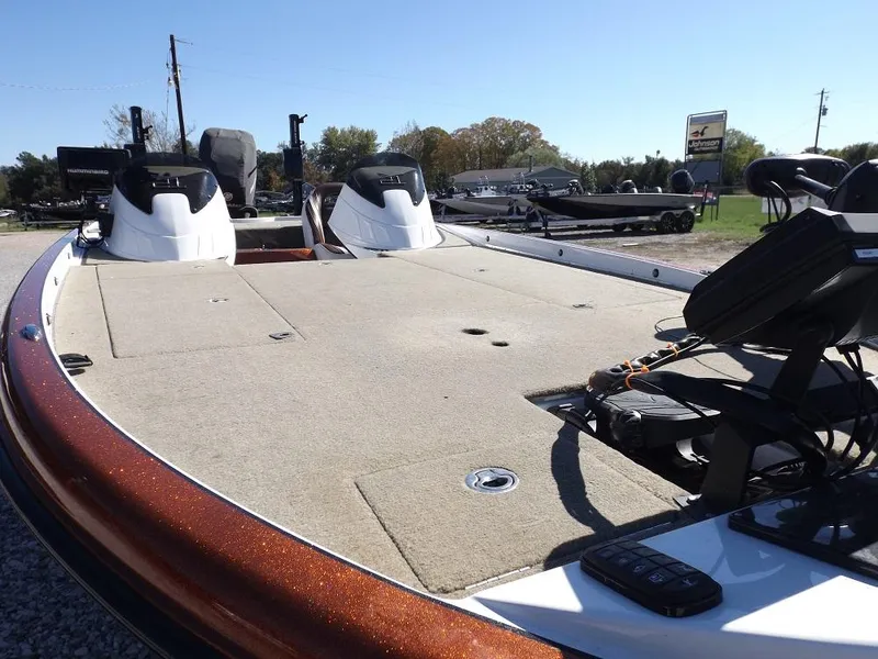 Slide: The Image of 2017 Legend V21 fishing boat with spacious deck and modern equipment. - 7