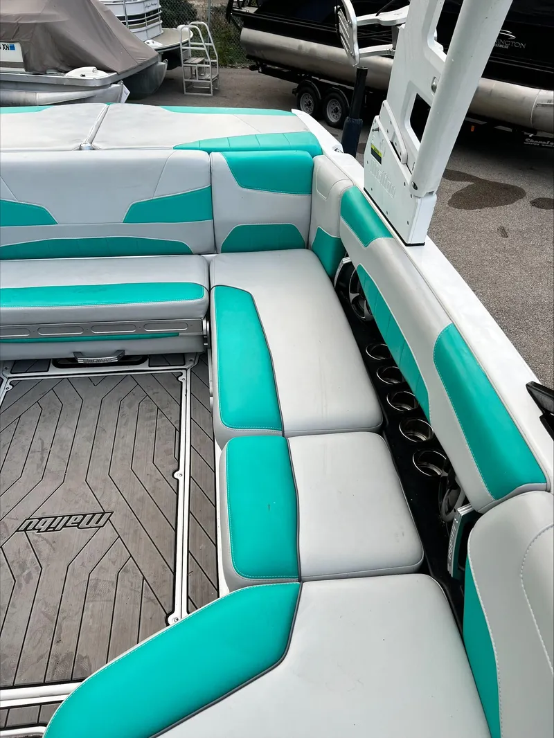 Slide: The Image of Malibu Wakesetter 22LSV 2019 - 7