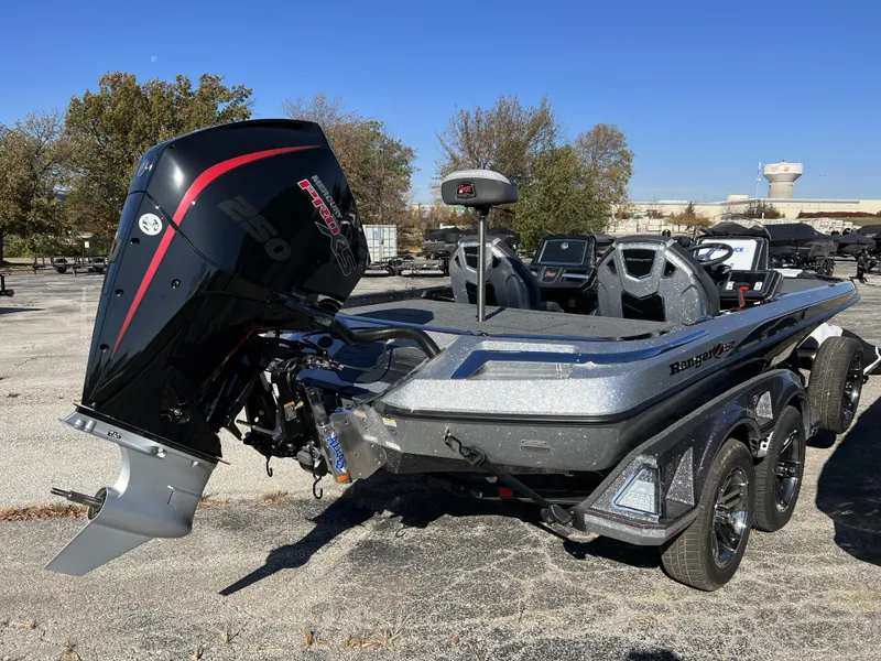 Slide: The Image of 2024 Ranger Z520R Ranger Cup Equipped boat with powerful outboard motor. - 3
