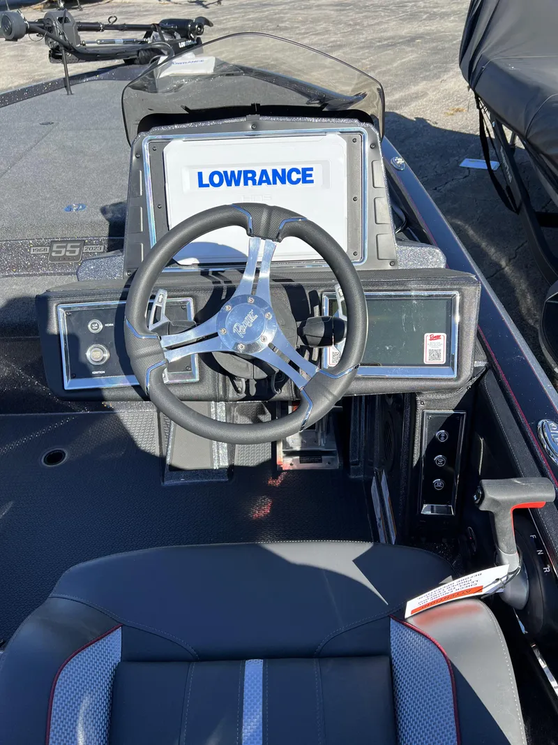 Slide: The Image of 2024 Ranger Z520R Ranger Cup Equipped boat dashboard with Lowrance display. - 5