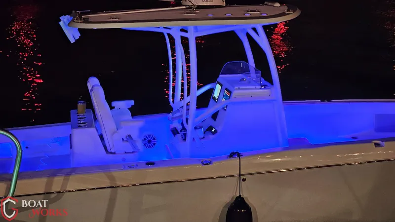 Slide: The Image of CG Boat Works 35 M-Series 2023 - 192