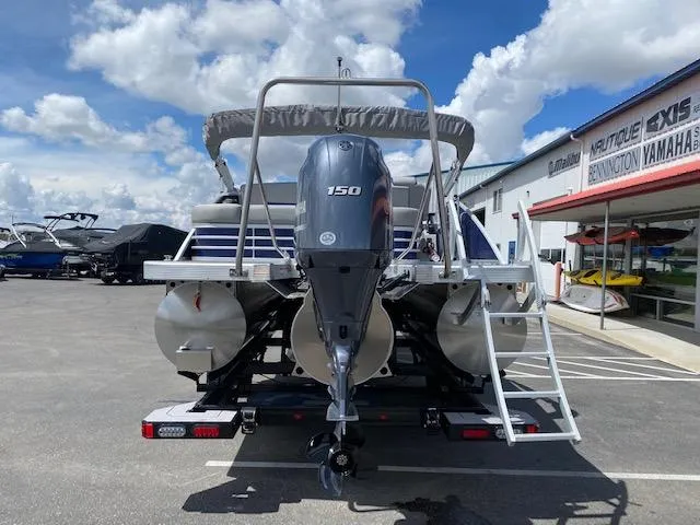 Slide: The Image of Bennington 23LSBST 2022 - 7