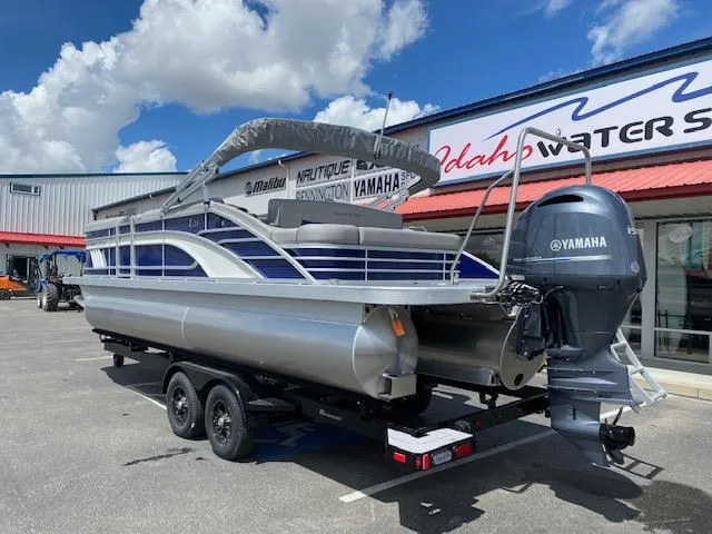 Slide: The Image of Bennington 23LSBST 2022 - 8