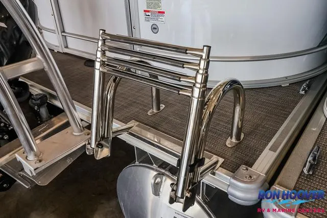 Slide: The Image of Starcraft EX22R 2023 - 23