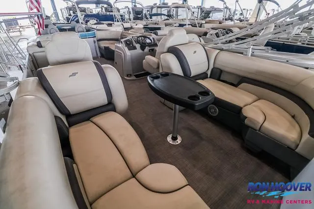 Slide: The Image of Starcraft EX22R 2023 - 9