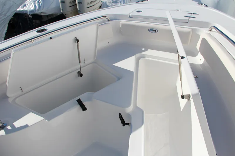 Slide: The Image of Sea Hunt Ultra 229 2024 - 52