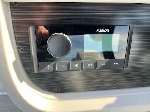 Slide: The Image of 2024 Sweetwater 2286SFL boat audio system with Fusion stereo. - 6