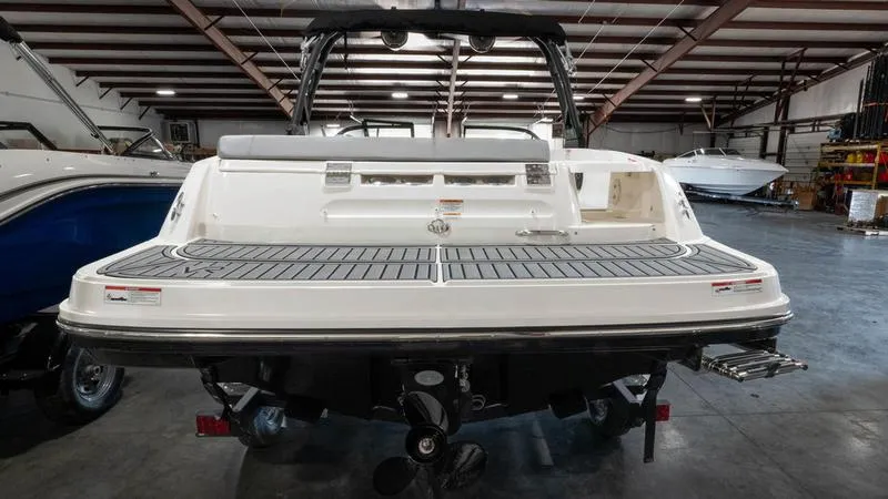 Slide: The Image of Bayliner VR6 Bowrider 2024 - 13