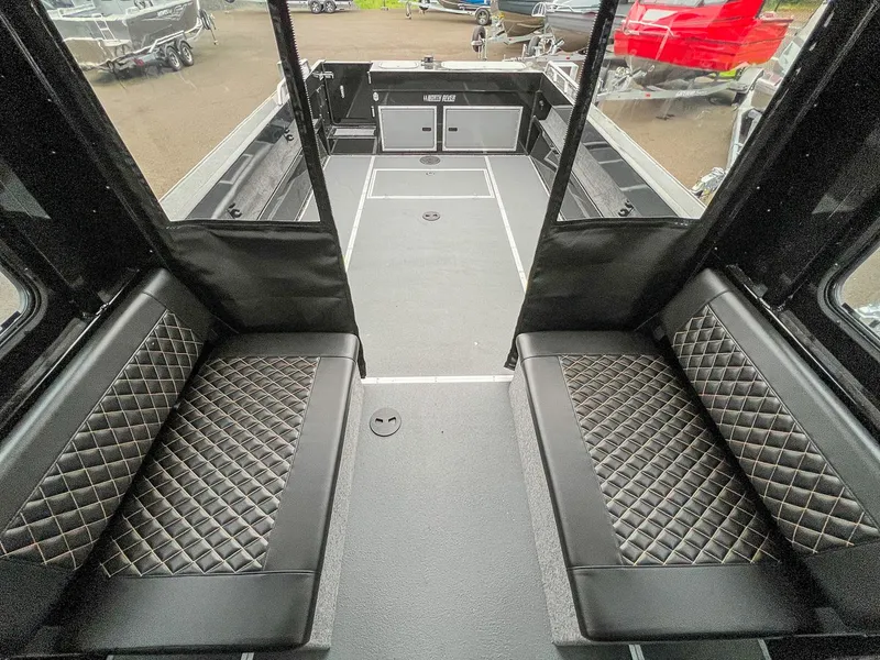 Slide: The Image of North River 25 Seahawk Fastback 2026 - 16