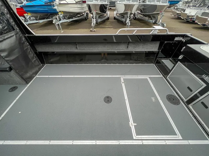 Slide: The Image of North River 25 Seahawk Fastback 2026 - 19