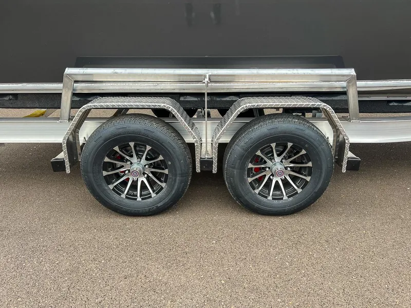 Slide: The Image of North River 25 Seahawk Fastback 2026 - 27