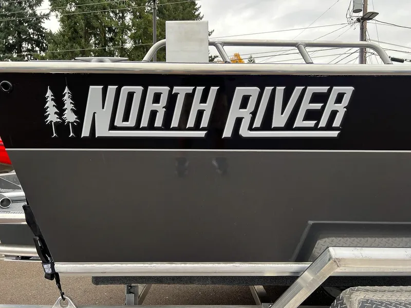 Slide: The Image of North River 25 Seahawk Fastback 2026 - 28