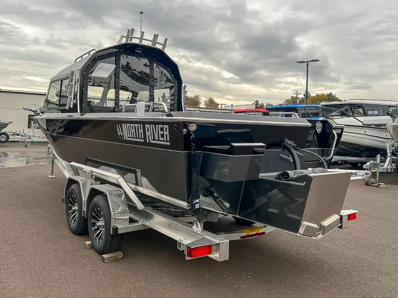 Slide: The Image of North River 25 Seahawk Fastback 2026 - 5