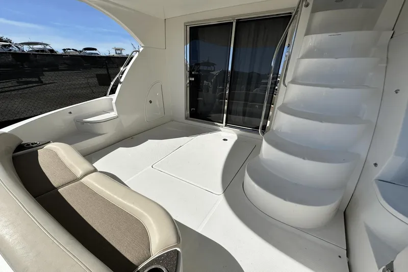 Slide: The Image of Meridian 441 Sedan 2013 - 18
