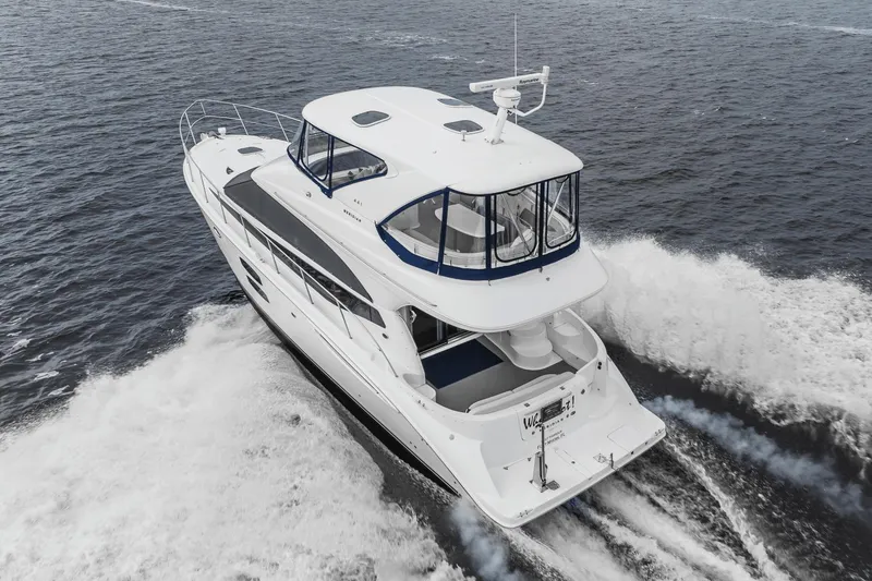 Slide: The Image of Meridian 441 Sedan 2013 - 3