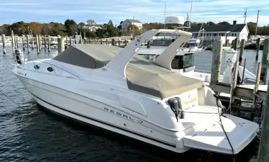 Slide: The Image of Regal 2960 Commodore Cruiser 2001 - 55