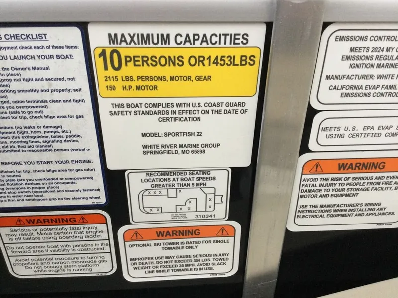 Slide: The Image of Sun Tracker SportFish 22 DLX 2024 - 12