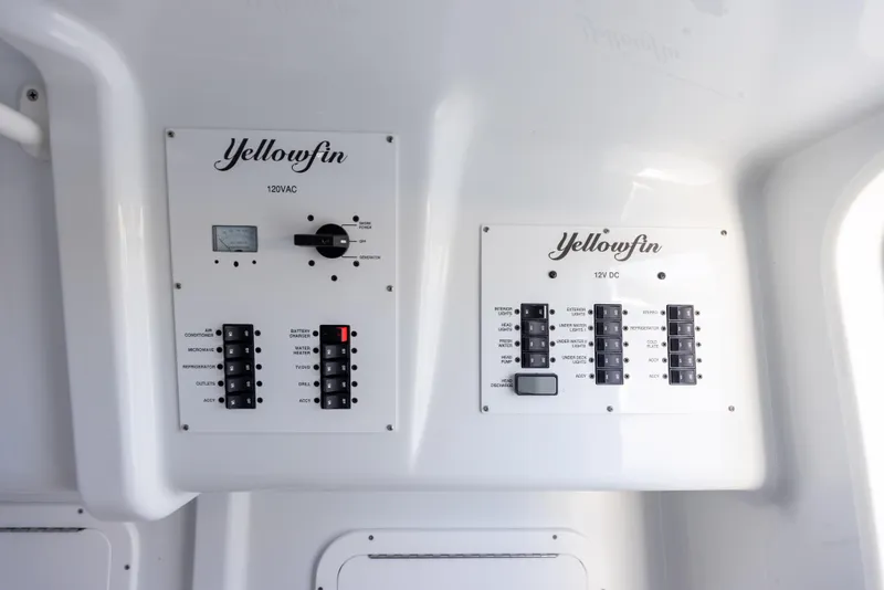 Slide: The Image of Yellowfin 42 Offshore 2023 - 55