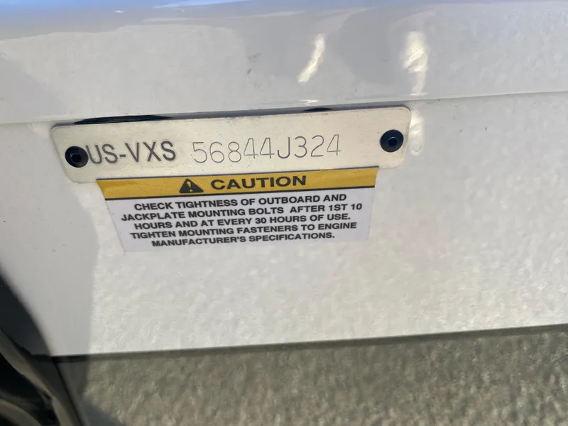 Slide: The Image of 2024 Vexus AVX181 - 25