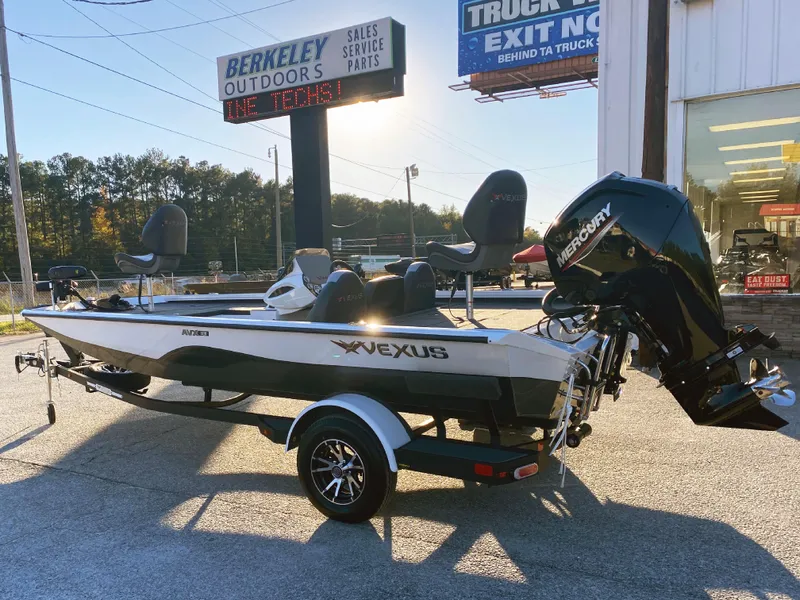 Slide: The Image of 2024 Vexus AVX181 - 4