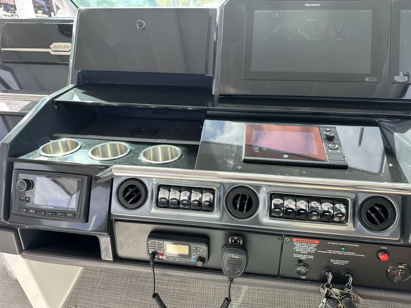 Slide: The Image of Image 9 - 9