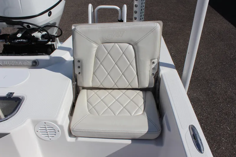 Slide: The Image of 2024 Blue Wave 2200 STL boat with cushioned seat and diamond stitching. - 27