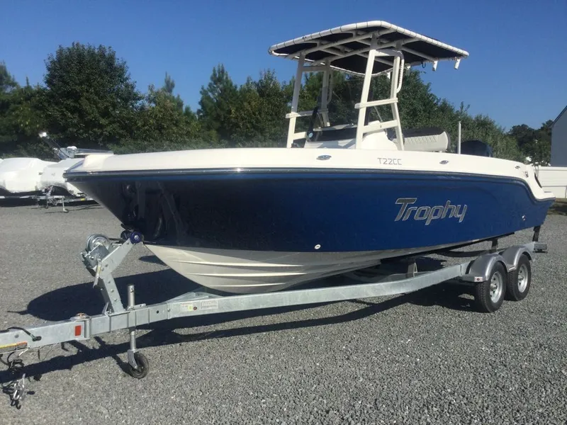 Slide: The Image of Bayliner Trophy T22CC 2024 - 1