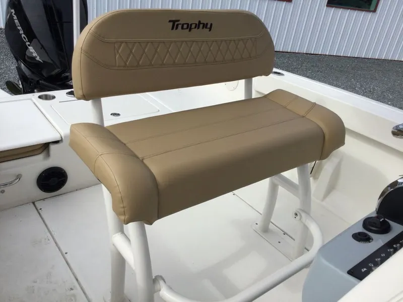 Slide: The Image of Bayliner CC22 TT GN/WT 200M 2024 - 12